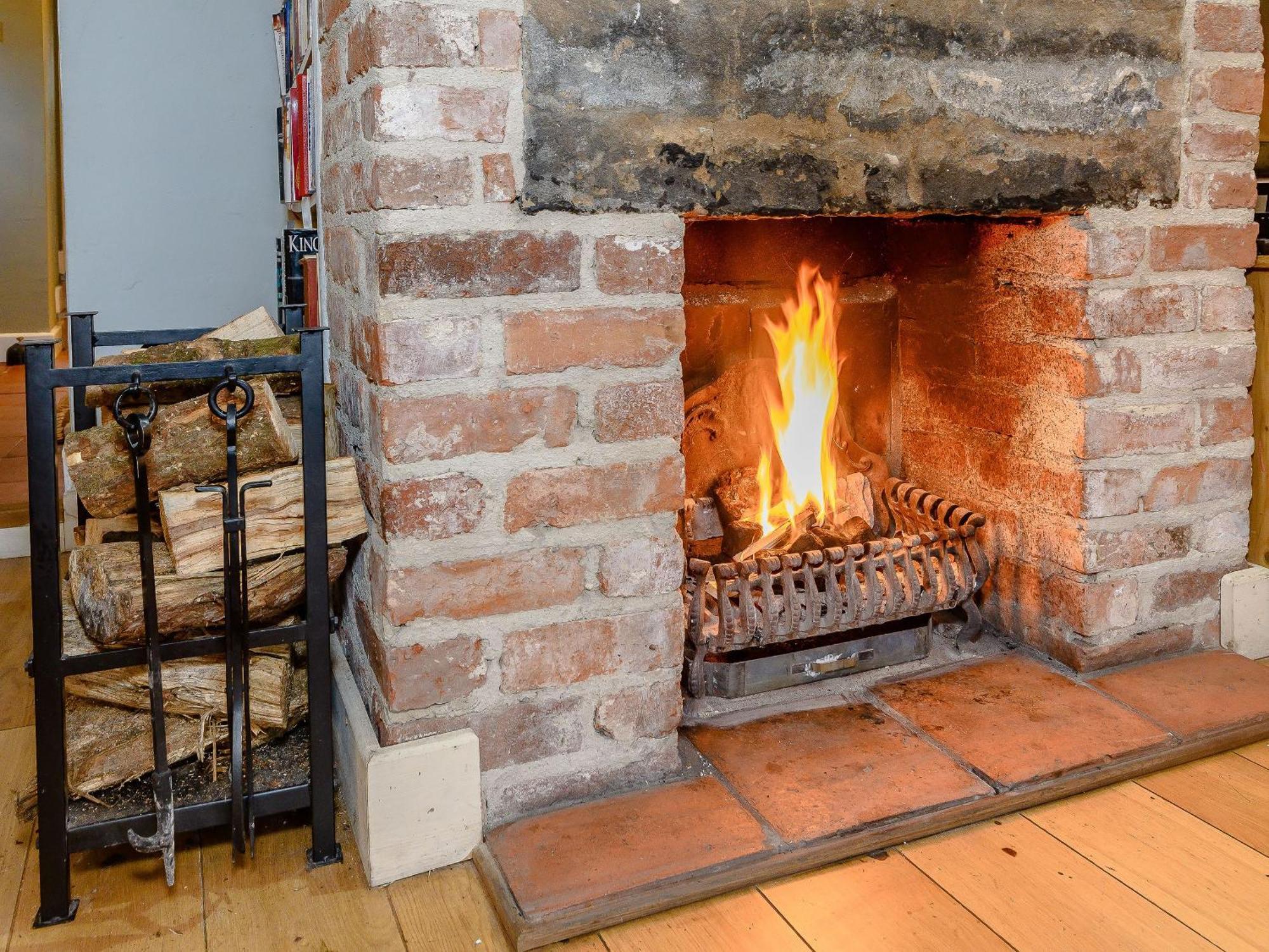 Вілла The Smithy - E5445 Brassington Екстер'єр фото